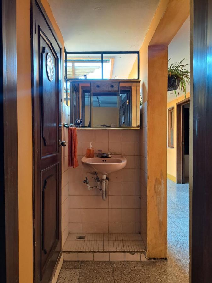 أنتيغوا غواتيمالا Esperanza Hostel المظهر الخارجي الصورة